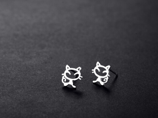 Sterling Silver Cat Stud Earring Fashion Jewelry